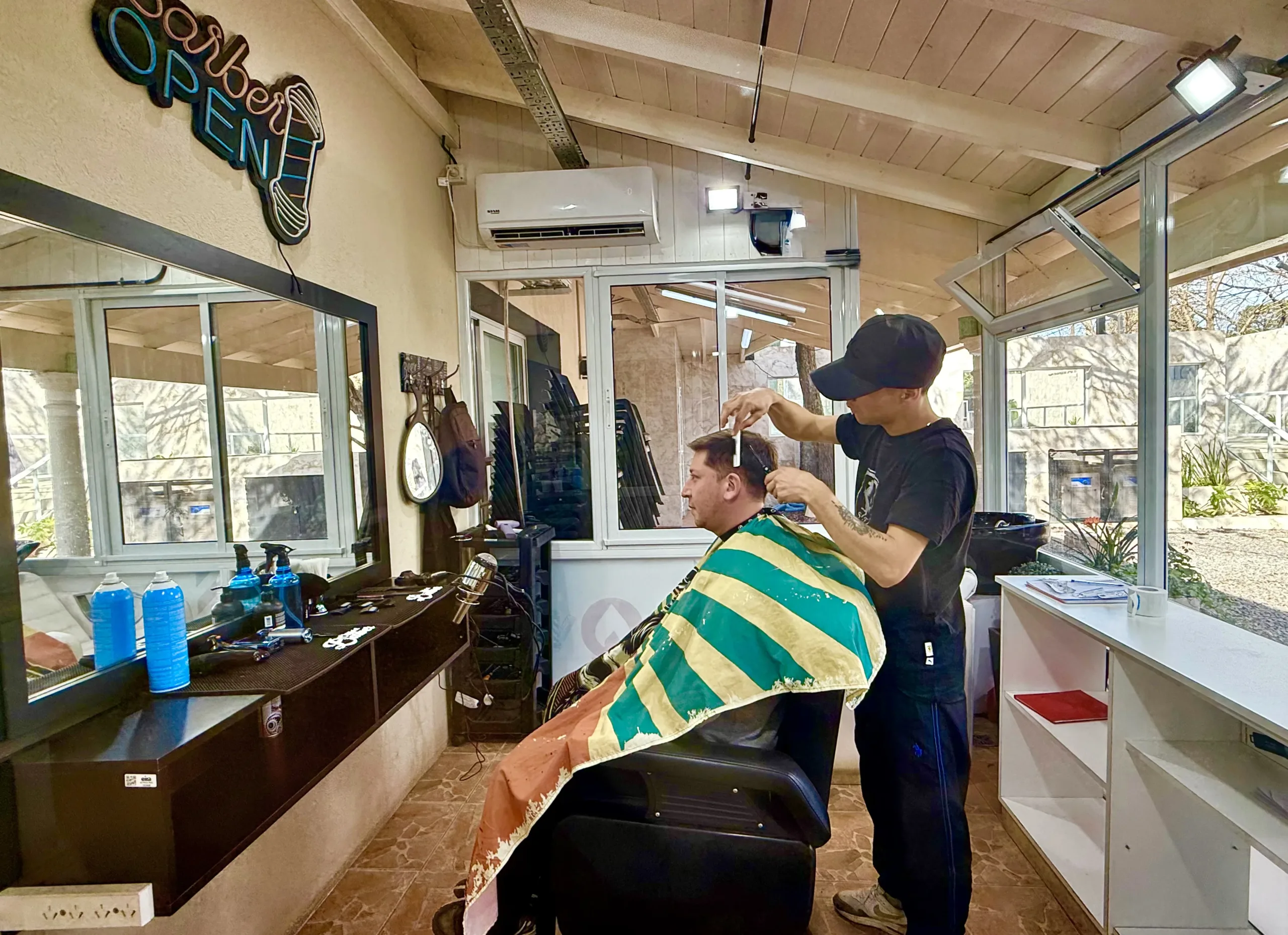 Peluquería dentro de las instalaciones de Fundación Eira